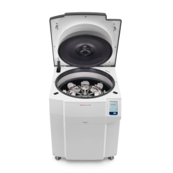 Cryofuge 16 med �ben d�r og HAEMAFlex 16 rotor med blodposer